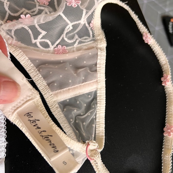 For Love and Lemons Delicate Floral Embroidered Bra Set - Cream and White - Picture 4 of 5